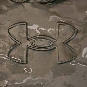 Mens Under Armour Black Camo Print Hoodie.XL